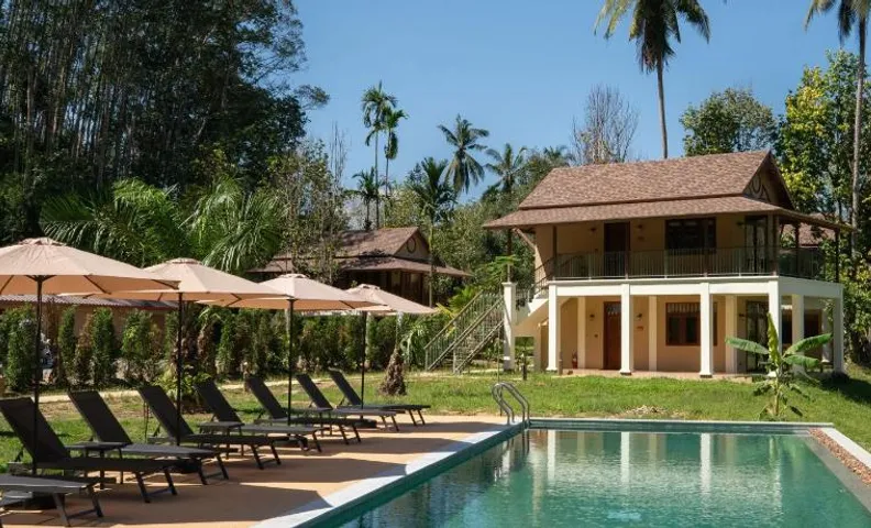 Lost Horizon Resort - Khao Sok