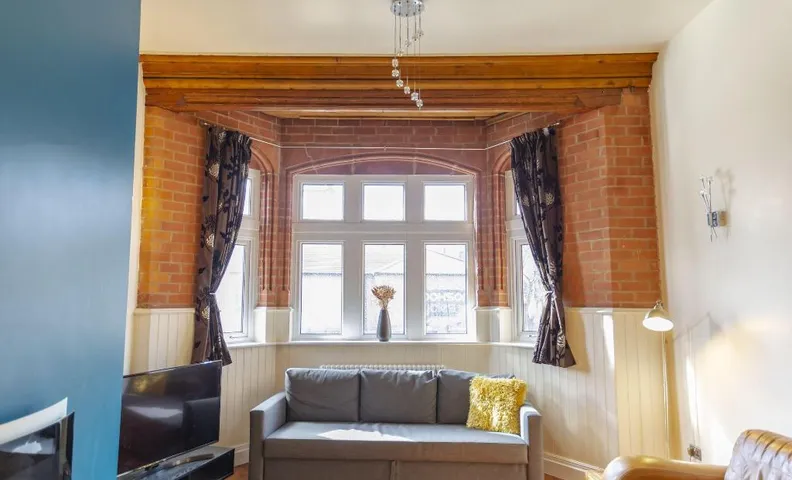 Luxury Apt No 1 - Two Bed Apartment