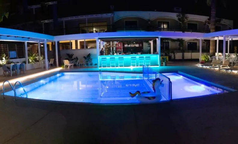 TREFON Hotel Apartments & Family Suites