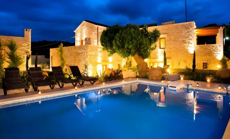 Arcus Suites