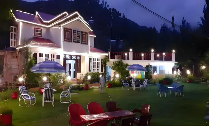 The Jungle Inn Resort & Restaurant 