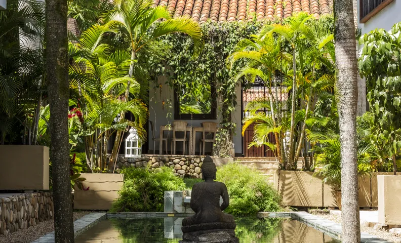 LOMBOK HOTEL & SPA