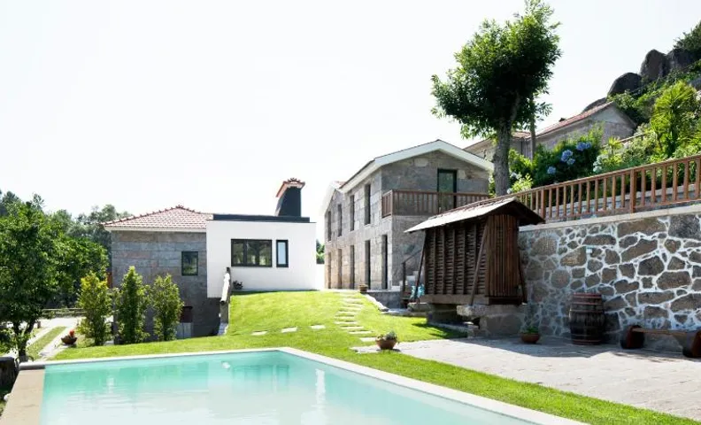 CASA DAS FONTELAS