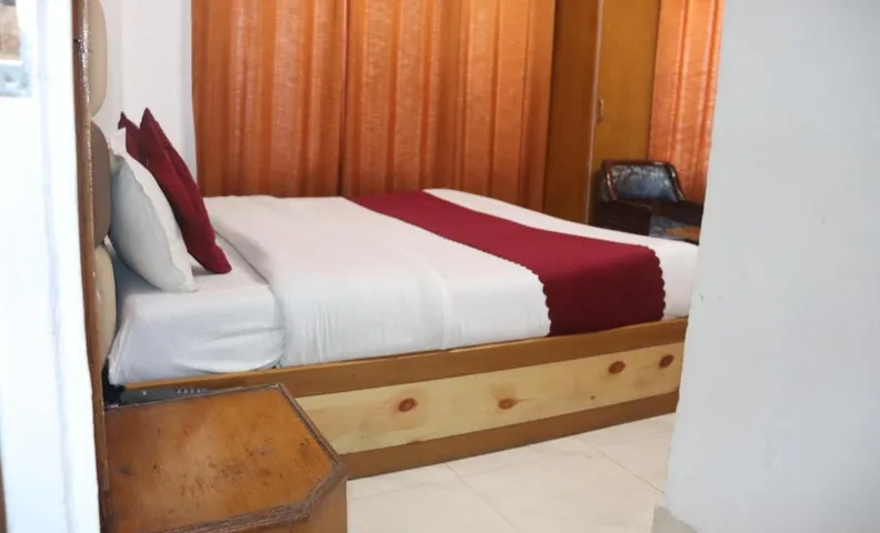 hotel tourist home