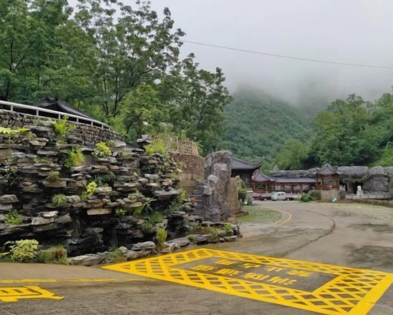 숙소 주변