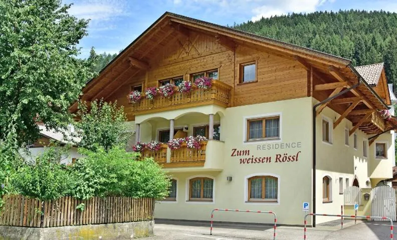 B&B Weisses Rössl -inklusive Sarntal Card