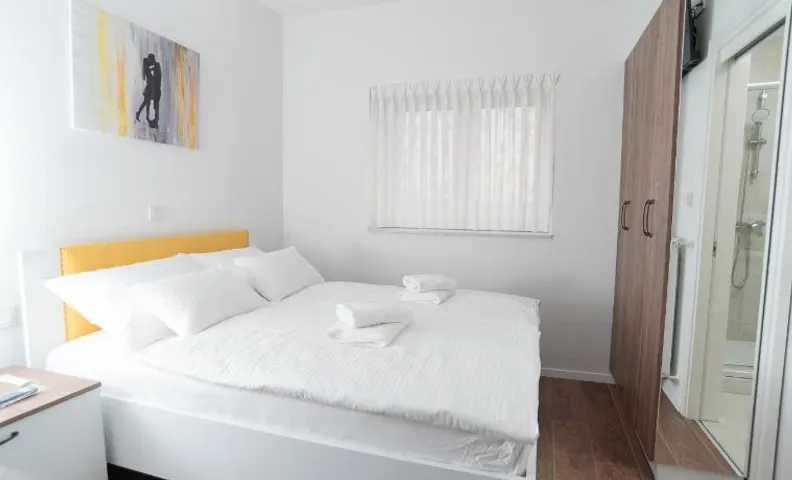 ZIMMER KAJ