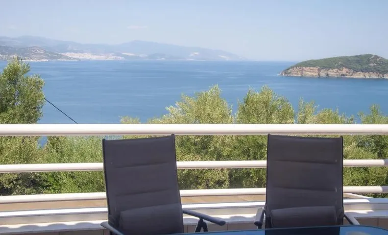 Maria Olive and Sea Villa