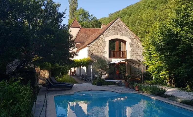 Le Moulin de Jules et Akasha