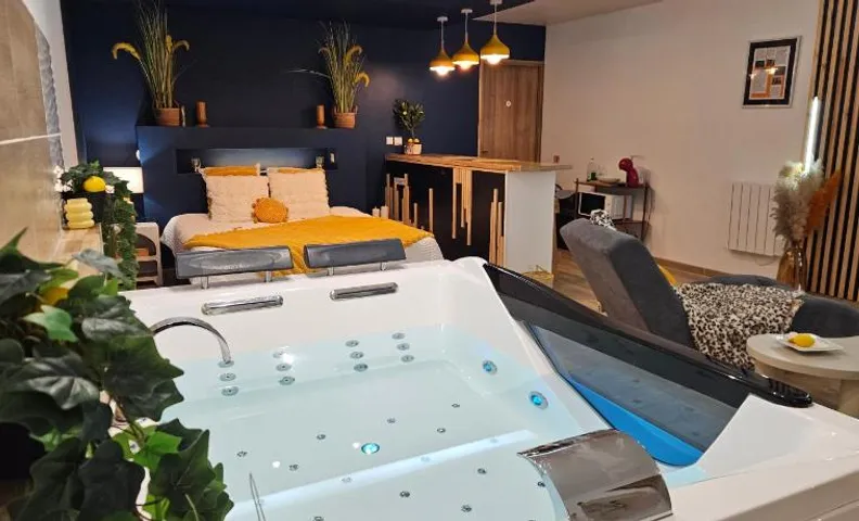 Escale dans un Cocon Spa Privatif & Design, petit déjeuner compris