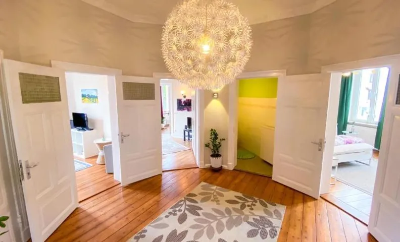VILLA HanseART Lübeck - Privatzimmer in zentraler Lage