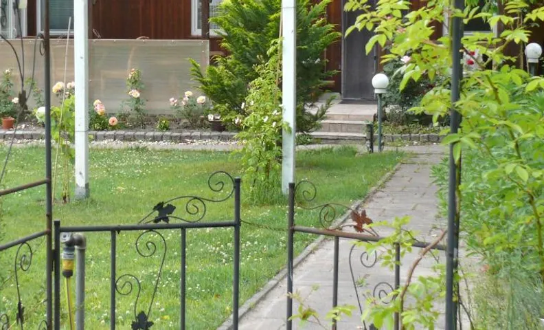 Bungalow im Märchengarten