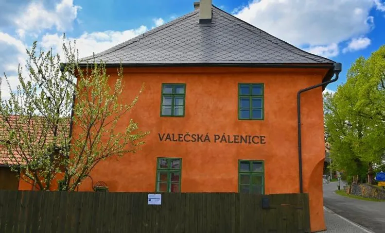 Valečská pálenice