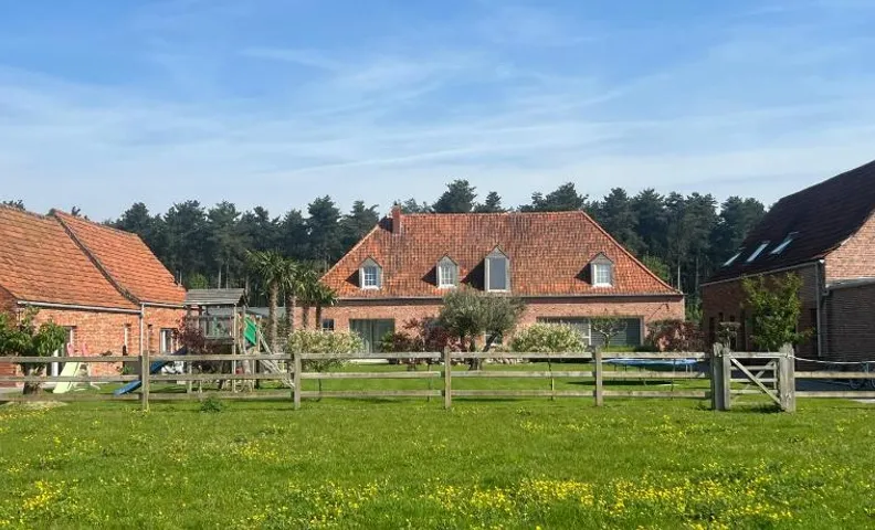 B&B DeSo