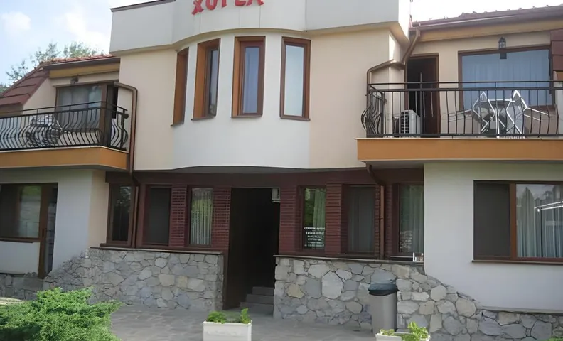 Family Hotel Bunara