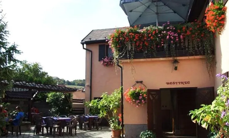 Restaurace a penzion Na Růžku