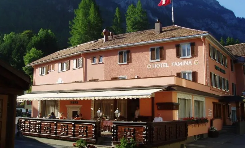 Tamina Hotel