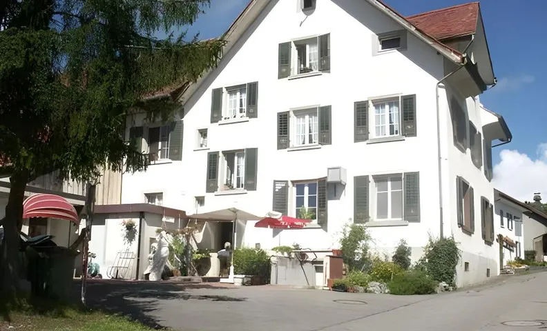 Don Camillo Gastehaus