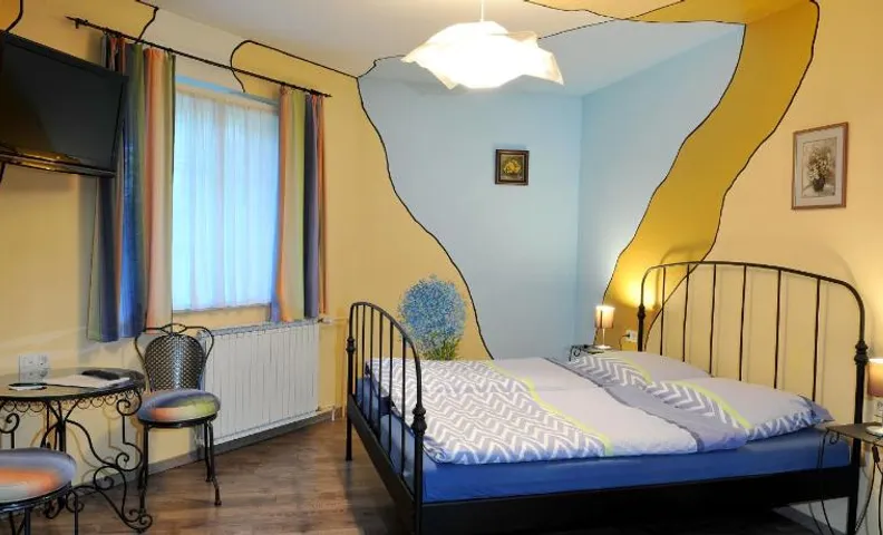 Gostilna in Prenočišča Brančurnik