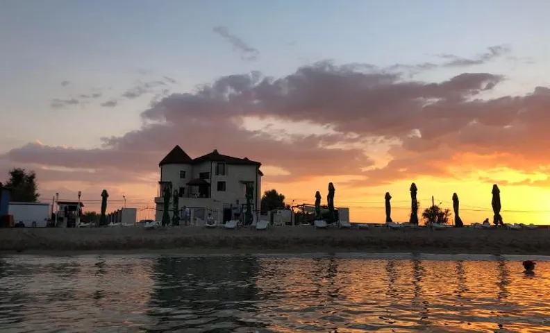 Canada Castle