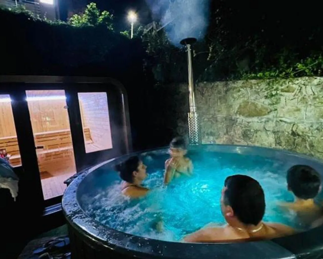 온수 욕조
