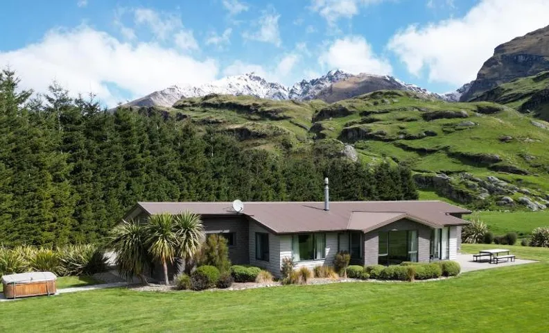 Matukituki Lodge
