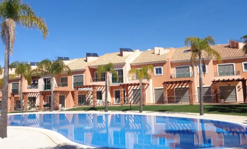 Santa Maria N - Shared Pool - 8 Guests - Albufeira