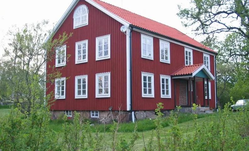 Spjutsbygds Gårds Bed and Breakfast