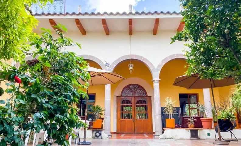 Casa aroma de café, en el corazón de Coatepec.