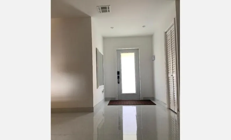 Bedroom and Bathroom 4