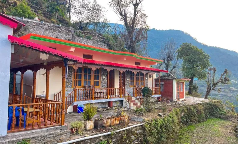 Himalayan hills homestay - 25 km Chopta Tungnath
