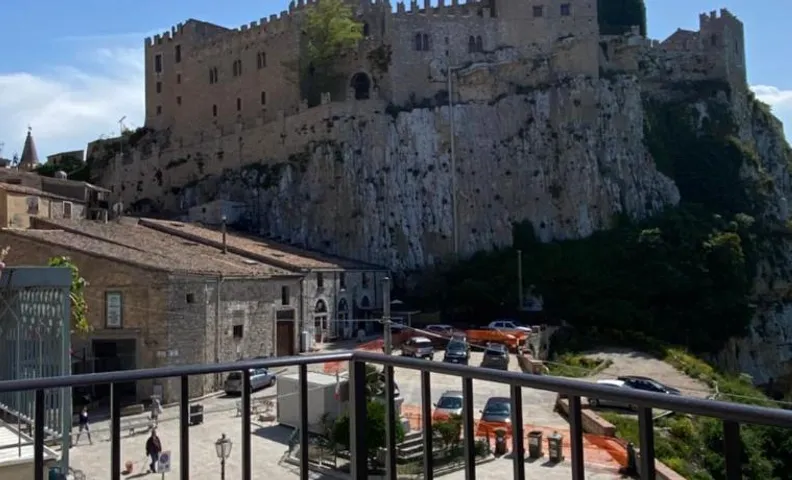 IL DUCA HOUSE e HOLIDAY PRESTIGE