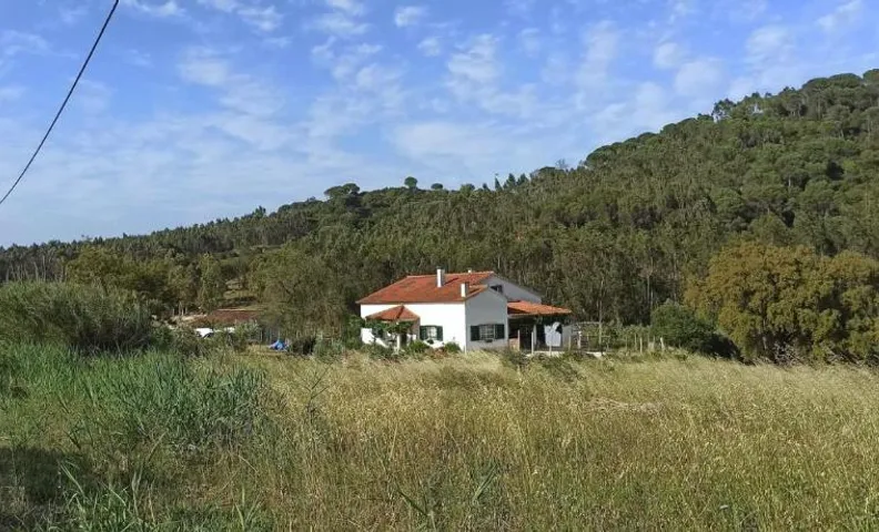 AL- Quinta dos Carvalhais