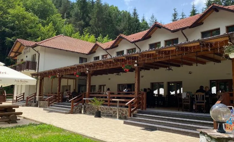Pensiunea Perla Codrului