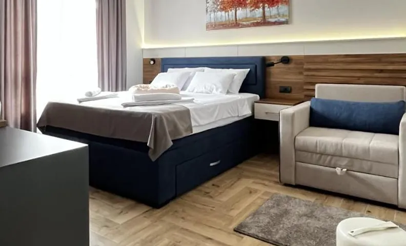 ĆAKA Luxury Rooms & Restaurant