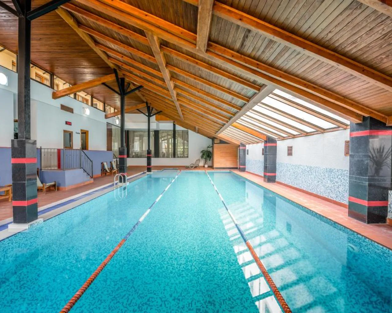수영장