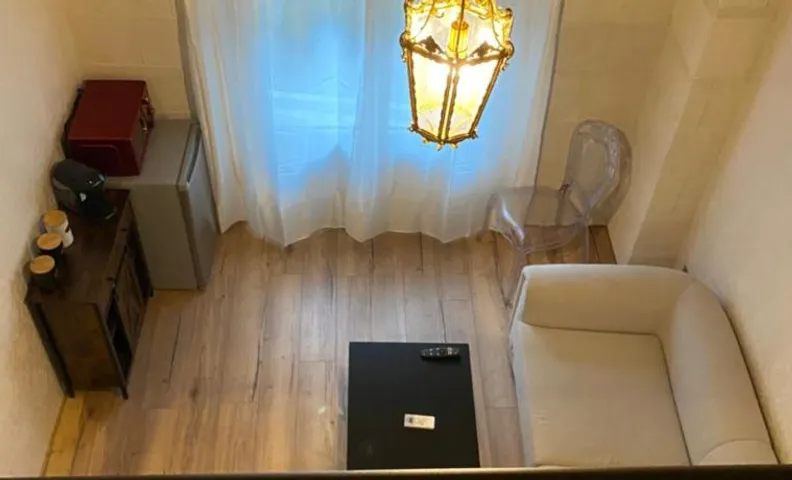 Suite royale avec en options jacuzzi, dîner aux chandelles et petit déjeuner