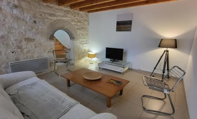 Maison en pierre rénovée