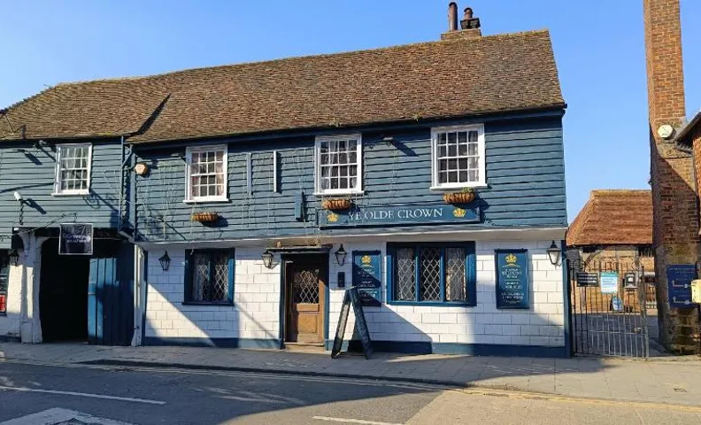 Ye Olde Crown