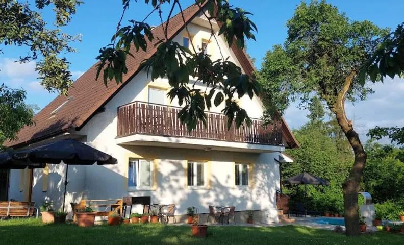 Klasický dům, 5 ložnic , 5 bedrooms, Praha