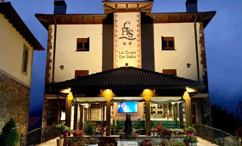Hotel La Cuna del Sella