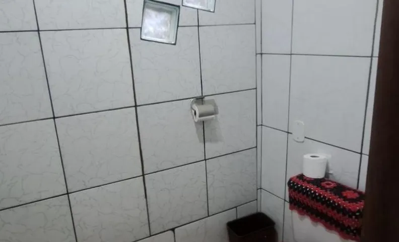 Suíte para Casal em Paricatuba Espaço Parica Wi-Fi e Ar-Condicionado