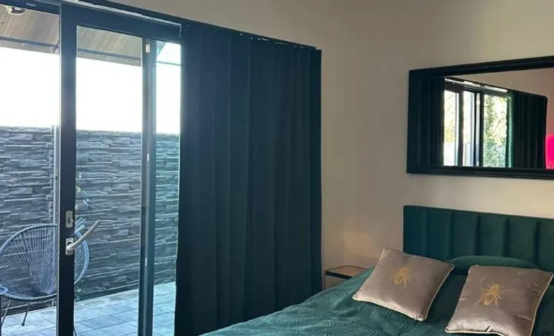 TAVI Apart-Hotel