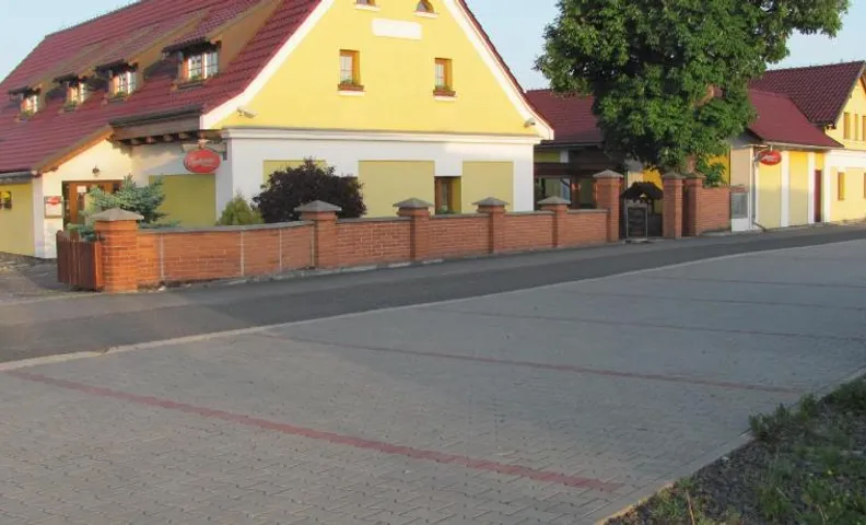 Šindlerův Dvůr