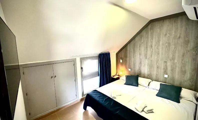 Hostal MYD Pantano