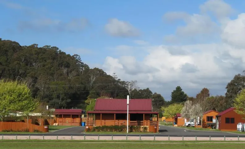 Latrobe Mersey River Cabin and Caravan Park