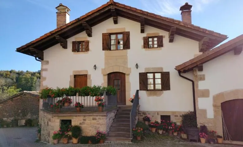 Casa rural Parriola