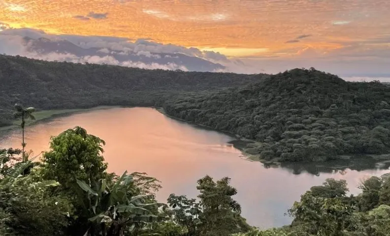 Volcan Hule Lodging