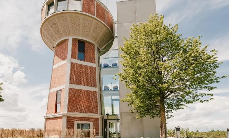 De Droomtoren - uniek overnachten in een watertoren nabij Maastricht