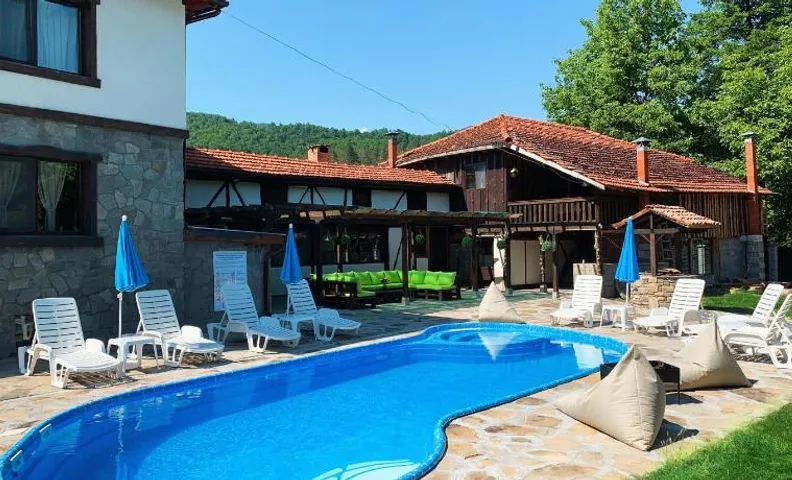 Карамановите къщи